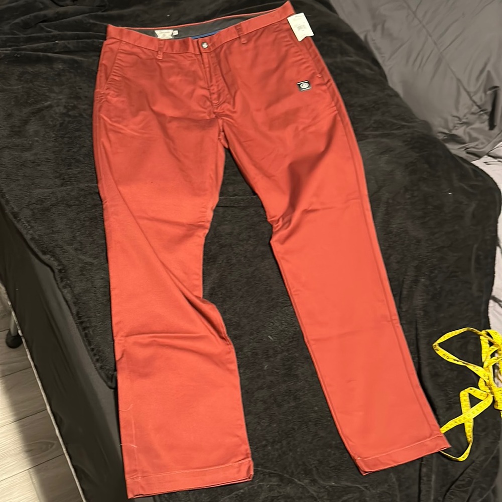 Volcom Modern fit chinos 36x32 crimson red
